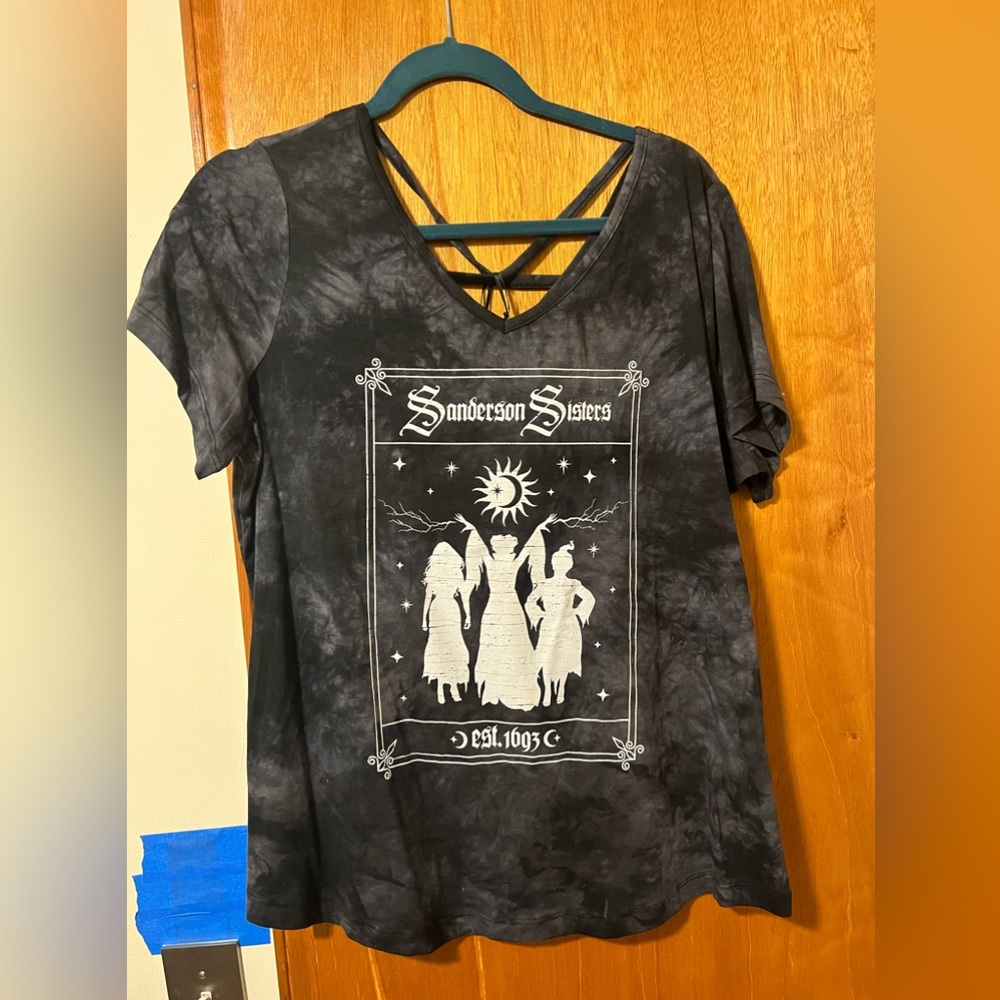 Sanderson Sister Criss Cross back Tshirt